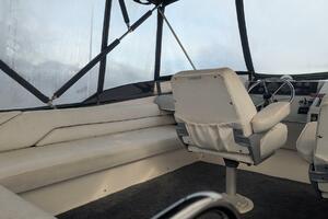43ft Bayliner Yacht For Sale