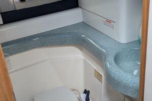 43ft Bayliner Yacht For Sale