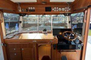 2025 Targa 37 Flybridge thumbnail 35