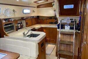 2006 Island Packet 440 thumbnail 8