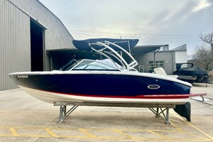 23ft Cobalt Yacht For Sale