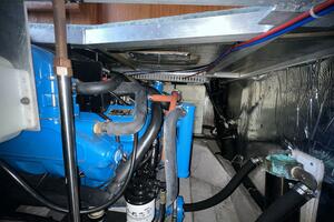 Sun Bun 37ft Carver Yacht For Sale