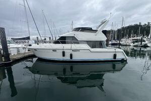 Sun Bun 37ft Carver Yacht For Sale