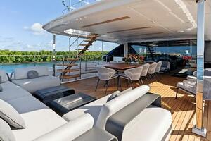 TITO EL PATRON 121'6