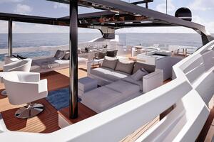 89FT (27.28M) LADENSTEIN