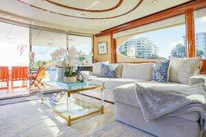 2004 Lazzara Yachts 80 SL thumbnail 23