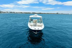 32ft Boston Whaler Yacht For Sale