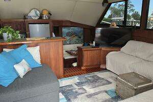 1989 Viking 45 Convertible thumbnail 20