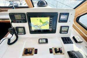 2006 Sabre 38 Hard Top Express thumbnail 21