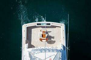 2003 Bertram 67 Convertible thumbnail 7