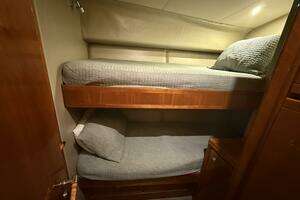 2003 Bertram 67 Convertible thumbnail 30