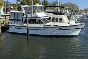 MAKIN MEMORIES 41ft President Yacht For Sale