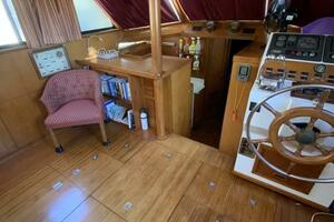 MAKIN MEMORIES 41ft President Yacht For Sale