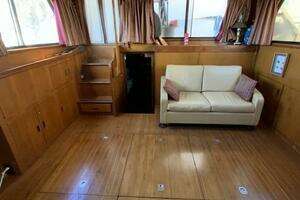 1987 President 41 Double Cabin Motor Yacht thumbnail 69