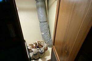 1987 President 41 Double Cabin Motor Yacht thumbnail 62