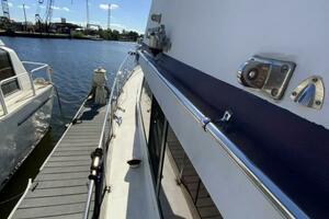 MAKIN MEMORIES 41ft President Yacht For Sale