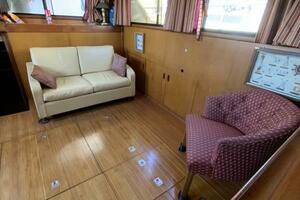 MAKIN MEMORIES 41ft President Yacht For Sale