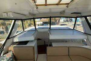 1987 President 41 Double Cabin Motor Yacht thumbnail 28