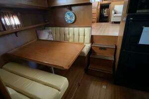1987 President 41 Double Cabin Motor Yacht thumbnail 64