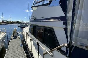 MAKIN MEMORIES 41ft President Yacht For Sale