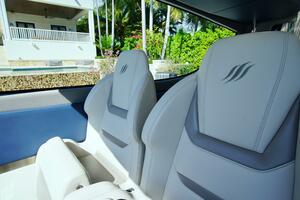 56FT (17.07M) UNIESSE