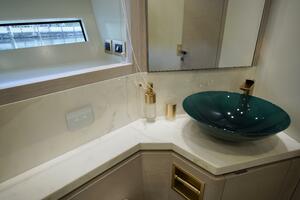 56FT (17.07M) UNIESSE