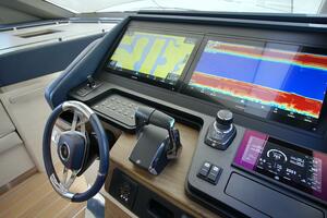 56FT (17.07M) UNIESSE