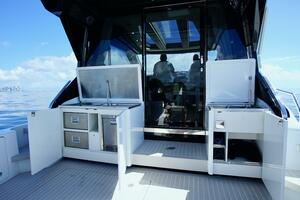 56FT (17.07M) UNIESSE