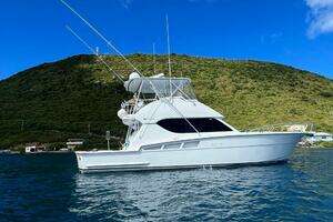 2005 Hatteras 50 Convertible thumbnail 6