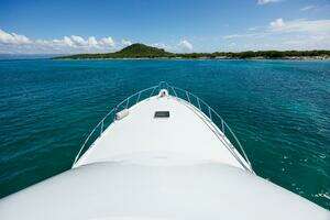 2005 Hatteras 50 Convertible thumbnail 49