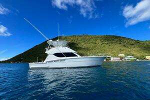 2005 Hatteras 50 Convertible thumbnail 9