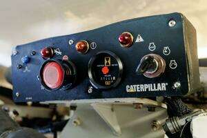 2005 Hatteras 50 Convertible thumbnail 99