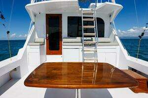2005 Hatteras 50 Convertible thumbnail 58
