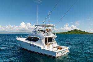 2005 Hatteras 50 Convertible thumbnail 88