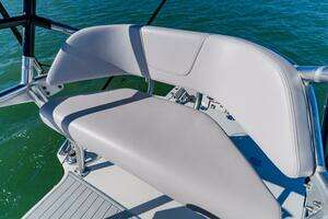 2012 SeaVee 390B thumbnail 26