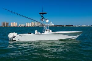 2012 SeaVee 390B thumbnail 1