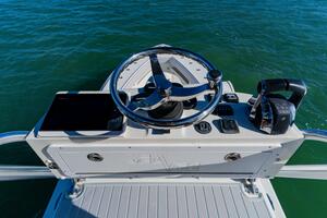 2012 SeaVee 390B thumbnail 25