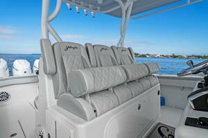 39FT (12.09M) YELLOWFIN Worth Avenue Yachts