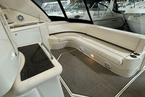 42ft Cruisers Yachts Yacht For Sale