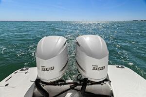 Reel Blessed 33ft Regal Yacht For Sale