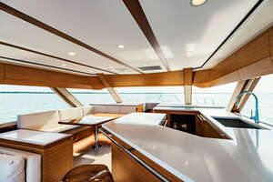 2020 Bertram 61 Convertible thumbnail 12