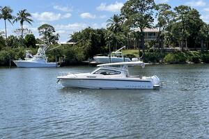 In Stock 2024 Nimbus W9 288 30ft Nimbus Yacht For Sale