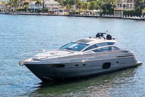 62ft Pershing Yacht For Sale