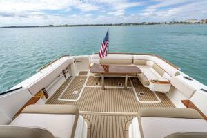 2013 Tiara Yachts 36 Coronet thumbnail 10