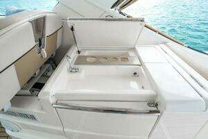 2013 Tiara Yachts 36 Coronet thumbnail 19