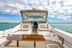 2013 Tiara Yachts 36 Coronet thumbnail 2