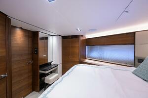 Princess Y78 - Janie II - Stateroom