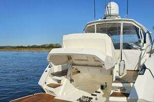 2015 Azimut Atlantis 50 thumbnail 6