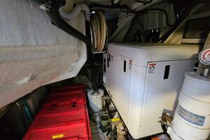 53FT (16.15M) AZIMUT