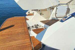 2015 Azimut Atlantis 50 thumbnail 7